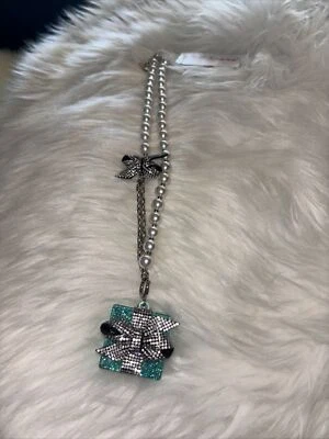 Collar caja regalo Betsey Johnson  Foto 1 de 4