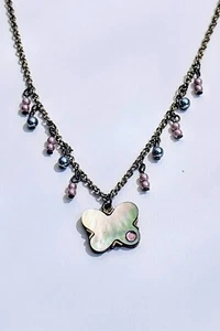 Collana romantica vintage VCLM abalone farfalla e perline rosa delicate pendenti - Foto 1 di 10