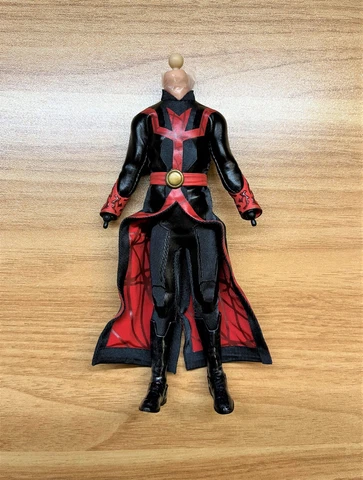 Mezco One:12 Collective Doctor Strange PX Defender - Body Only New Cover