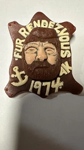 1974 Alaska Fur Rondy Rendezvous Pin 3D Mountain Man In Excellent Condition - Picture 1 of 2