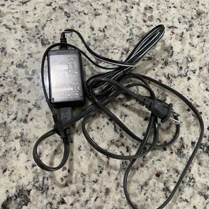 Genuine SONY AC Power Adaptor Model AC-L200C -- used  - Picture 1 of 3