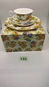 Vintage the Leonardo Collection Plate Cup and Saucer Set Fruit Presentation Box - Picture 1 of 12