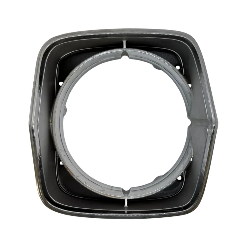 Cubierta de bisel de faros Plymouth Fury Dodge Coronet 1975-1976 3781044 nuevo en stock Foto 1 de 4