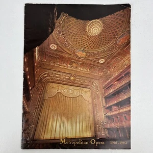 Souvenir Program For The Metropolitan Opera  1961-1962 Season La Traviata  - Picture 1 of 5