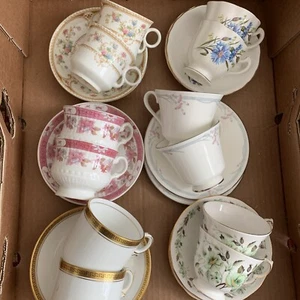 Vintage China Tea Cups & Saucers X 12 Wedding / Party / Tea Room - Picture 1 of 7