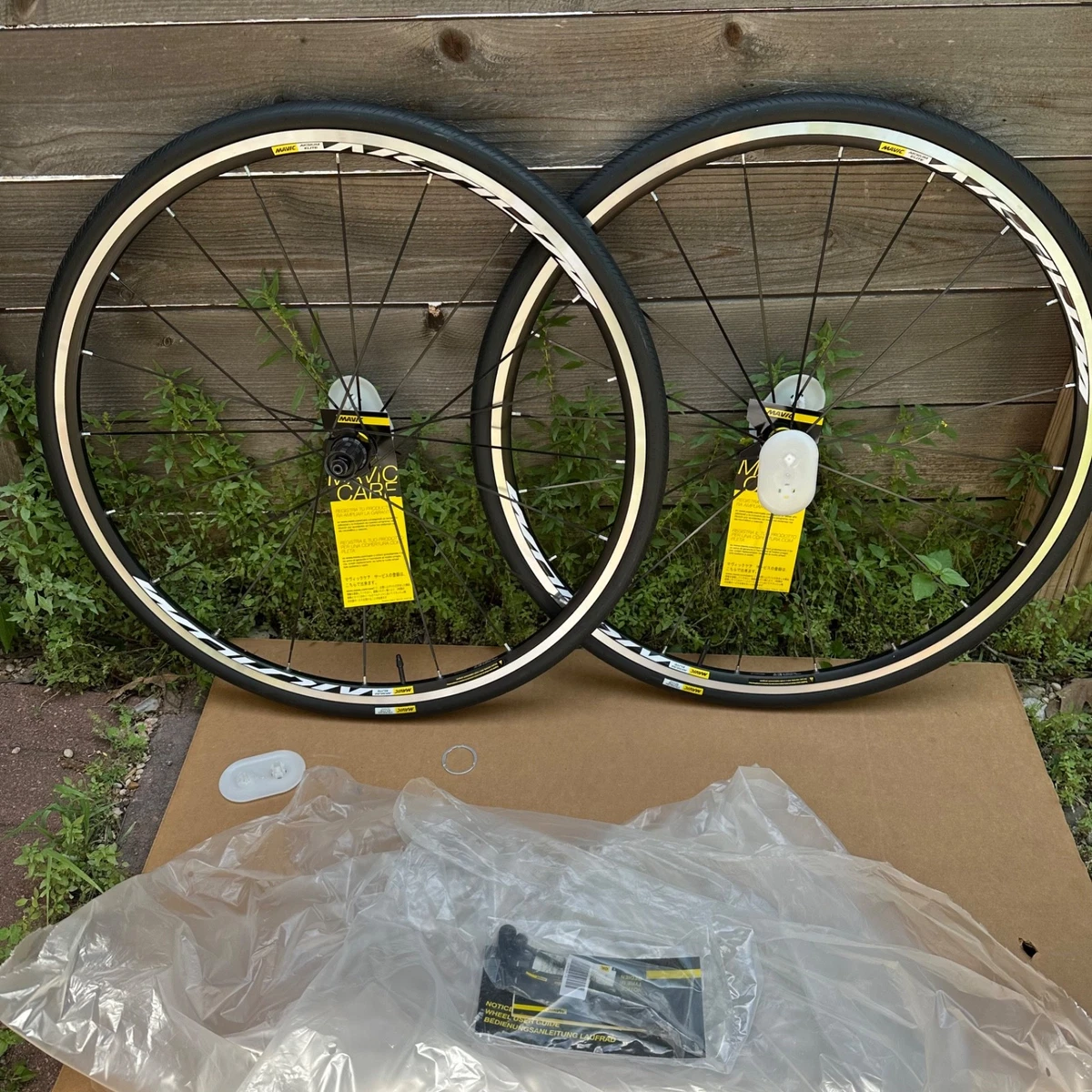 MAVIC AKSIUM ELITE ホイール ウルスポ25mm付き MAVIC AKSIUM ELITE 入荷しました。 | Climb cycle sports