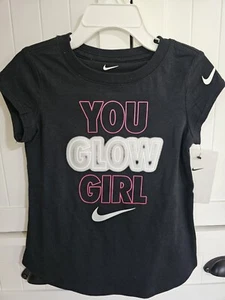 Girls Kids Youth NIKE Short Sleeve Shirt NEW Black Glow Size 4 - Picture 1 of 1