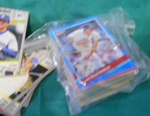 Lote: 100 tarjetas de béisbol, mezcladas de mediados de los años 80 a 90. Comercio de deportes; colecciona, artesanías - Imagen 1 de 7