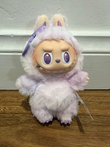 THE MONSTERS Big into Energy Series-Vinyl Plush Pendant Blind Box - Luck - Foto 1 di 8