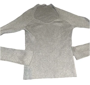 Suéter Pullover Enganchado XS Manga Larga Recortado Gris Acanalado - Imagen 1 de 8