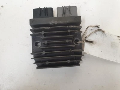 Honda CBR 650F 2017 regulador rectificador Foto 1 de 4