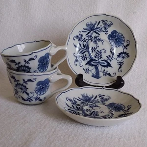 Blue Danube 2 Vintage Mugs Printed Back Stamp 1950s. - 1960s. - Picture 1 of 11