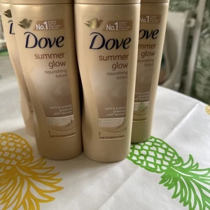 Dove Summer Glow Nourishing Lotion Fair To Medium Skin 250ML - Picture 1 of 6