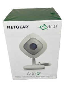 New Arlo Q VMC3040-100NAS 1080p HD Wireless Security Camera w/ Audio Indoor - Picture 1 of 5