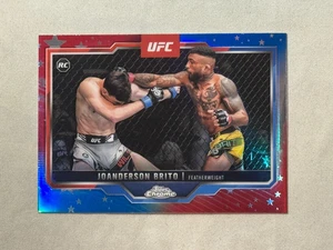 Topps 2025 cromo UFC rojo y azul refractor Joanderson Brito novato RC #176 - Imagen 1 de 2