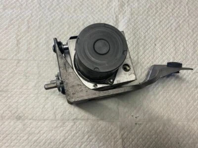 Насос ABS антиблокировочный тормоз 17 Chevrolet Volt от оригинального производителя - Изображение 1 из 4