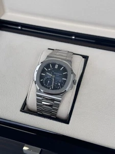 Patek Philippe Nautilus Reference 5712/1A 2019 - Picture 1 of 10
