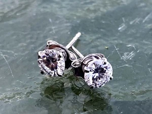 1.00 Carat Moissanite Stud Earrings in Sterling Silver (Charles & Colvard) - Picture 1 of 10