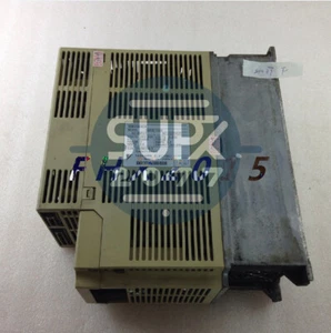 1PCS Used Yaskawa servo drive SGDB-10VD - Picture 1 of 7