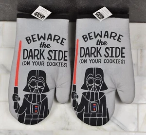 Star Wars Darth Vader Beware the Dark Side (On Your Cookies) Oven Mitts-Set of 2 - Picture 1 of 2