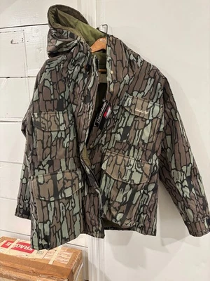 Cabelas Trebark Camo Jacket Mens L Made in USA Hunting Tree Bark Vintage w/ Tags - Image 1 of 4