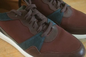 Clark's Unstructured W's 10 Trainers Walking Shoes UN RIO RUN Burgundy Navy - Picture 1 of 9