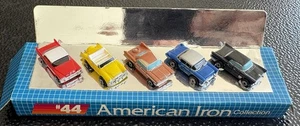 Galoob Micro Machines #44 American Iron Collection. Auf Werkskarte - Bild 1 von 4