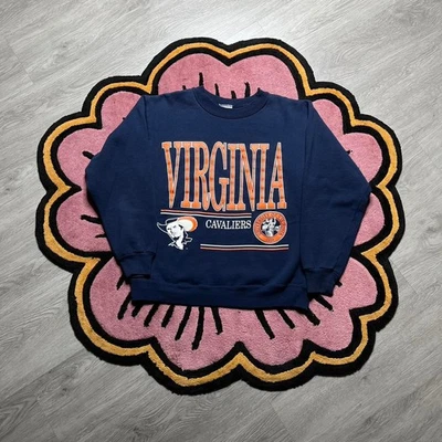 Sudadera De Colección Años 90 University of Virginia Cavaliers NCAA Gráfica Mediana Foto 1 de 4