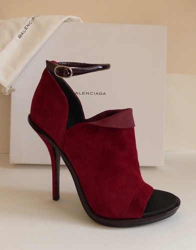 NUOVO CON SCATOLA BALENCIAGA Guanto Zeppe SCARPE Sandali con sacchetto polvere 8 5 38 5 Italia