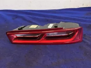 2016-2018 Chevrolet Camaro LS LT SS Passenger Taillight Lamp Lens New Take Off - Foto 1 di 12