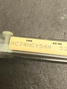 MC74HC154N Original New Motorola Decoder IC DIP24 24 Pin 6 PACK - Picture 1 of 6