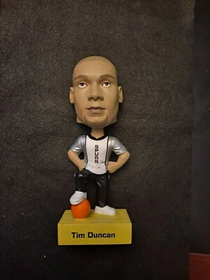 UPPER DECK COLLECTIBLES TIM DUNCAN BOBBLE HEAD FIGURE!   e3061DXX - Изображение 1 из 4