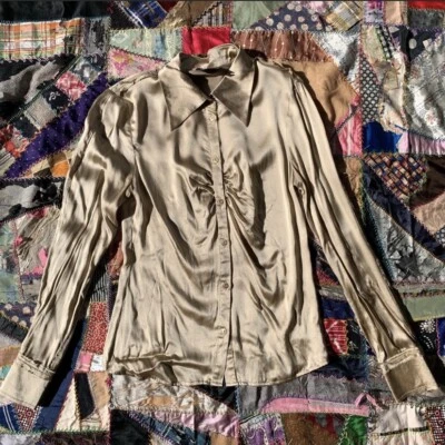 Blusa de seda dorada de diseñador Faith Connexion Foto 1 de 4