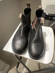 Blundstones Mens Boots Size 10 - Picture 1 of 7