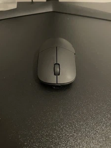 Endgame Gear XM2w 4K Wireless Gaming Mouse with 4 Dongle - Afbeelding 1 van 5