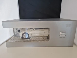 1:18 NOREV MERCEDES CLASE E CUPÉ BLANCO C207 EMBALAJE ORIGINAL - Imagen 1 de 11