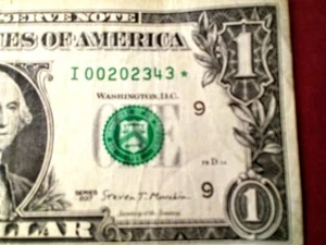 One Dollar Bill Star Note Low Run Size Of 250,000 MORE RARE I00202343* - Picture 1 of 2