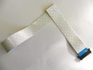 Hitachi 32LD30UB LVDS Lead E221612 20861 - Picture 1 of 6