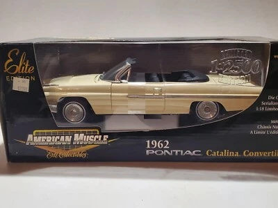Ertl American Muscle 1962 Pontiac Catalina Convertible Elite 1:18 Diecast Car - Image 1 of 4