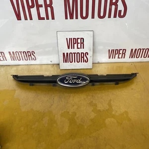 Ford Fiesta Grill Front Bumper Grill Top Mk7 Chrome Pre Facelift 8A618200B 08-12 - Picture 1 of 14