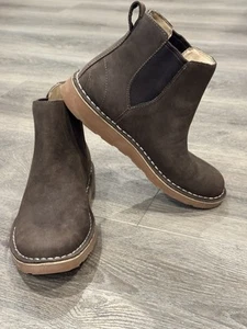 LL Bean Stonington Brown Leather Chelsea Ankle Boots Women Size 7.5 M - Picture 1 of 19