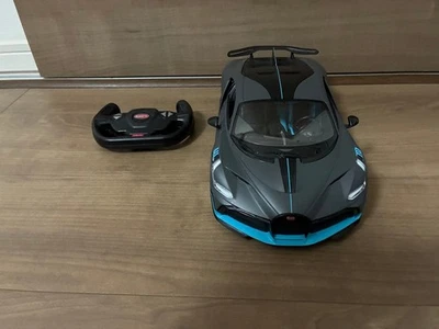 Bugatti Chiron 1/14 radio controlled car - Image 1 of 4