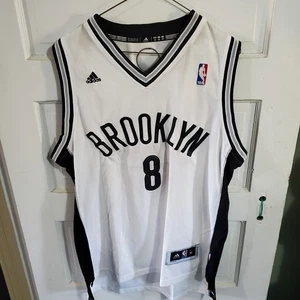 Camiseta Adidas NBA Brooklyn Nets Deron Williams Blanca Para Hombre Longitud M +2 En muy buen estado - Imagen 1 de 4