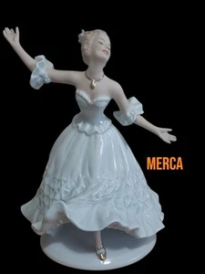 Wallendorf Porcelain Dancer Figurine 9” – Vintage German White & Gold Décor, Sig - Picture 1 of 4