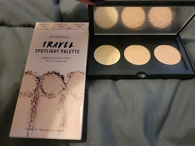SMASHBOX TRAVEL SPOTLIGHT PALETTE HIGHLIGHTER TRIO - 0.17oz - NIB - Image 1 of 2