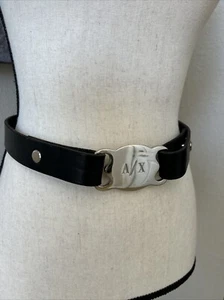 Cinturón de cuero para mujer Armani Exchange cintura alta negro pequeño A/X plateado LoGo - Imagen 1 de 8