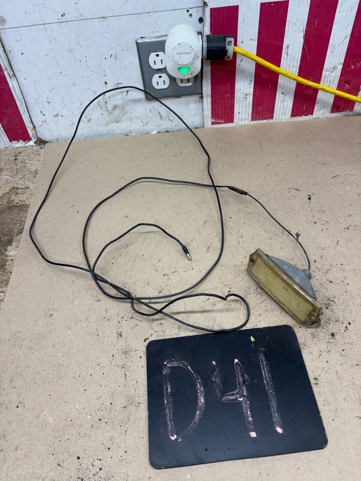 Ford F100 F250 F350 1964-1972 interior cortesía mapa cúpula luz carcasa cableado Foto 1 de 4