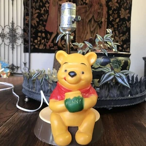 VTG 1977 Winnie The Pooh Lamp/Night Light Dolly Toy Company WORKS - Picture 1 of 8