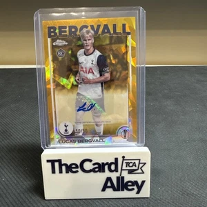 Topps Chrome UCC 2024/25 Sapphire! Gold /50 Lucas Bergvall Auto Rookie Tottenham - Picture 1 of 2