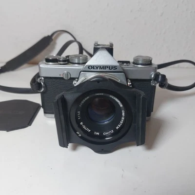 Olympus OM-1 N 35mm Film SLR Manual Camera & 50mm Zuiko f1.8 Lens Silver Used - Image 1 of 4